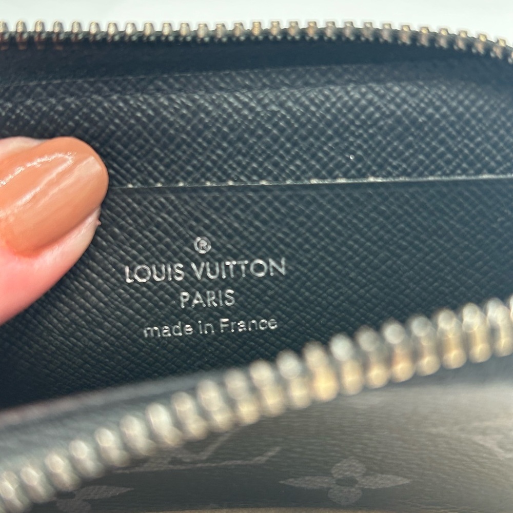 Authentic Louis Vuitton Monogram Eclipse Coin Pur… - image 8